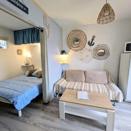 Marseillan-plage - Climatise Avec Coin Nuit Separe - Terrasse & Parking Prive * Marseillan (Herault)